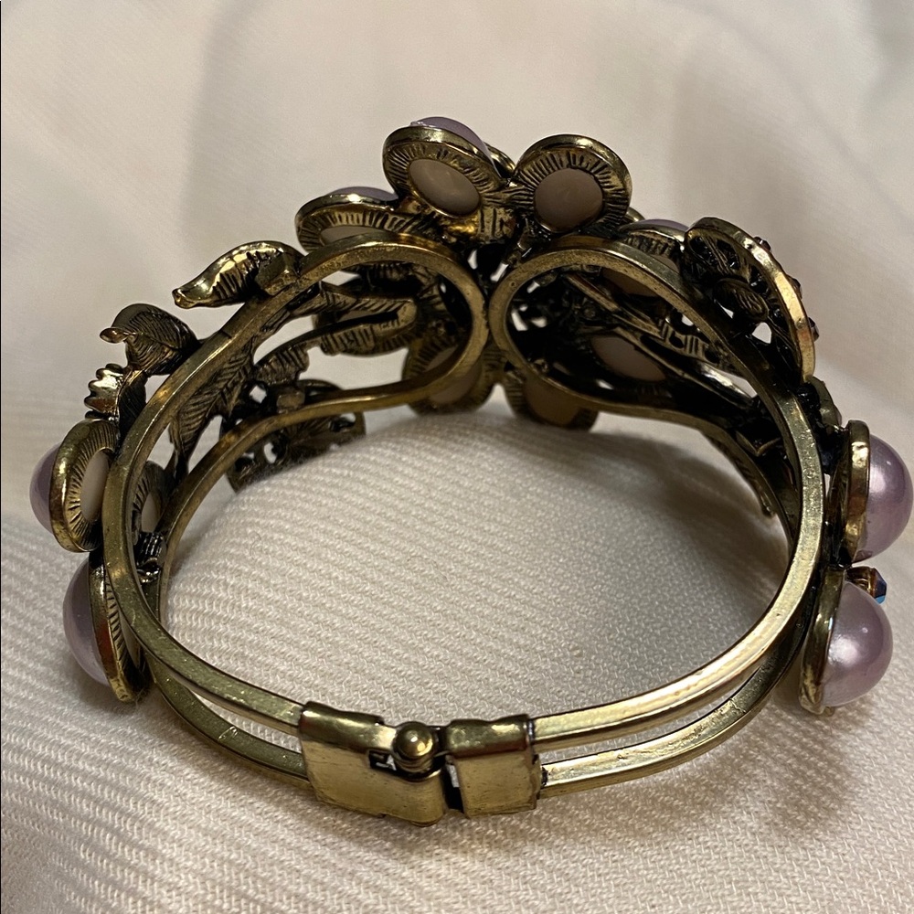 Vintage Amethyst and Goldtone Cuff Bracelet Hinged - Picture 2 of 6